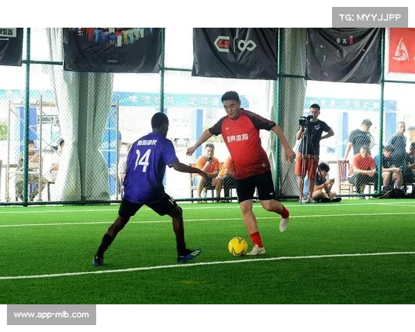 赣州草根联赛观赛人数超当地中超球队，民间足球热情高涨